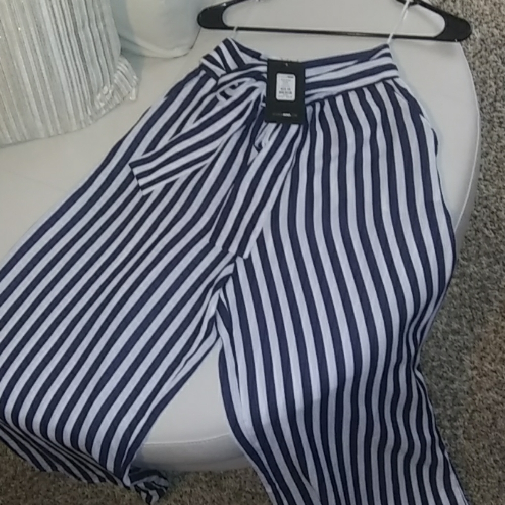 Pants - Picture 2 of 3